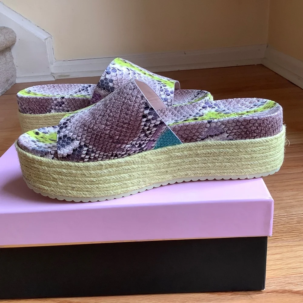 Kate Spade Zia Platform Croc Embossed Leather Slide Sandals Lemon SZ 9